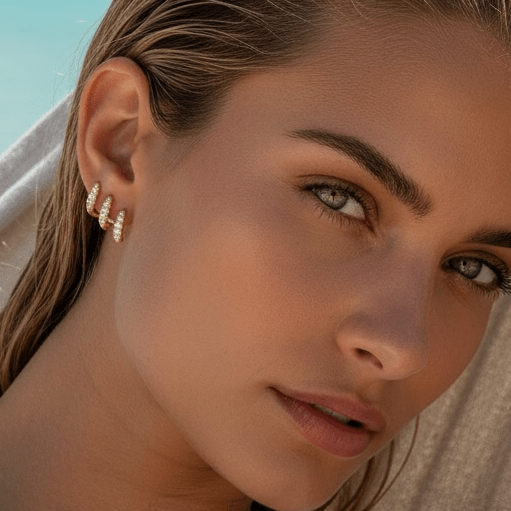 Claw Rhinestones Earrings (Silver or Gold) -