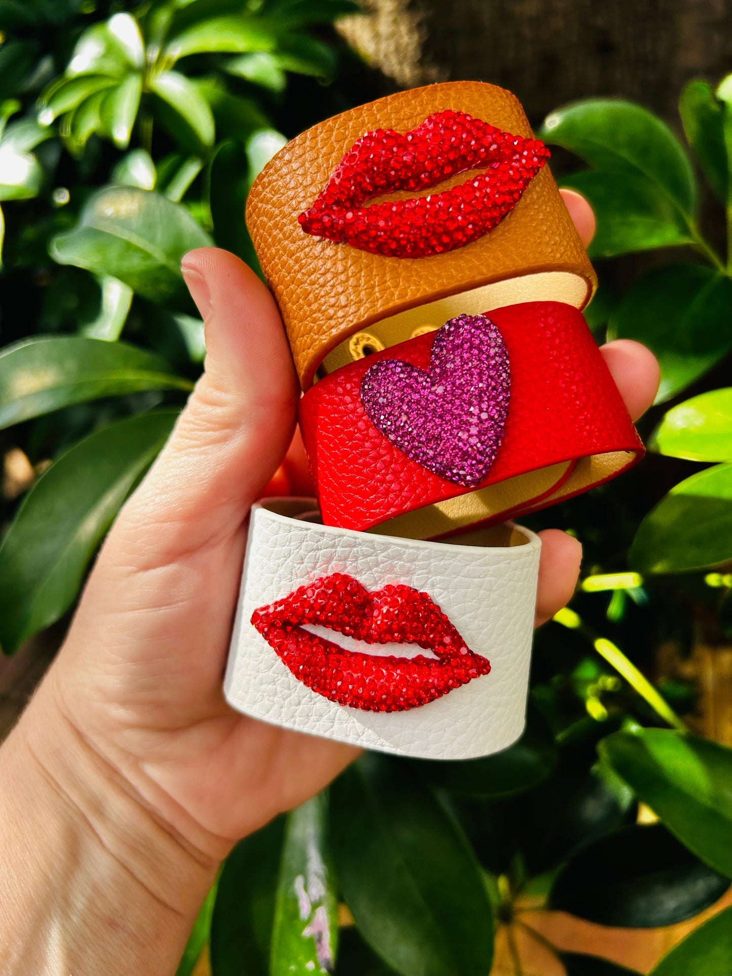 Little L Red Leather Cuff - Bracelet