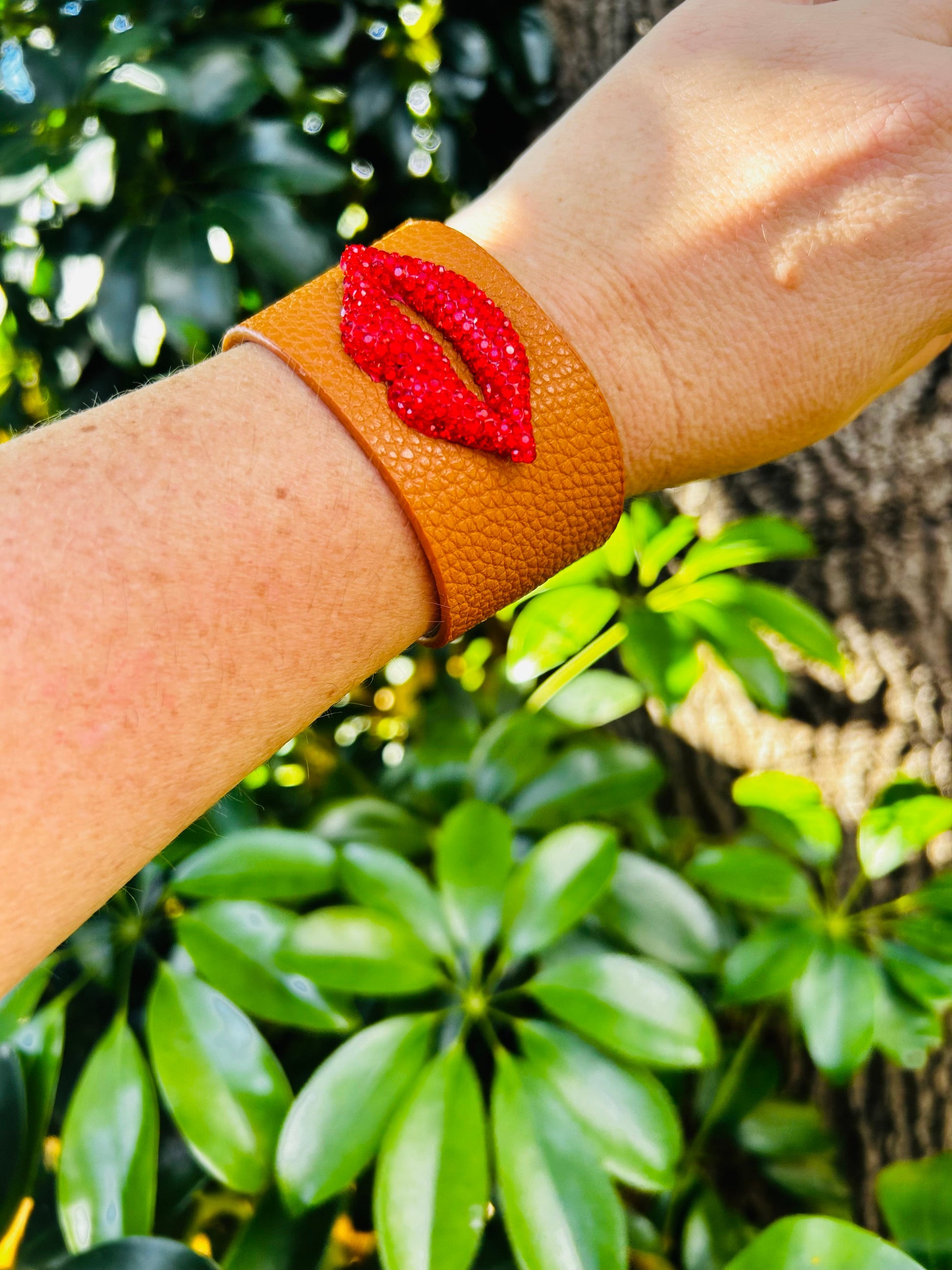 Suck My Kiss Leather Cuff (More Colours) - Bracelet