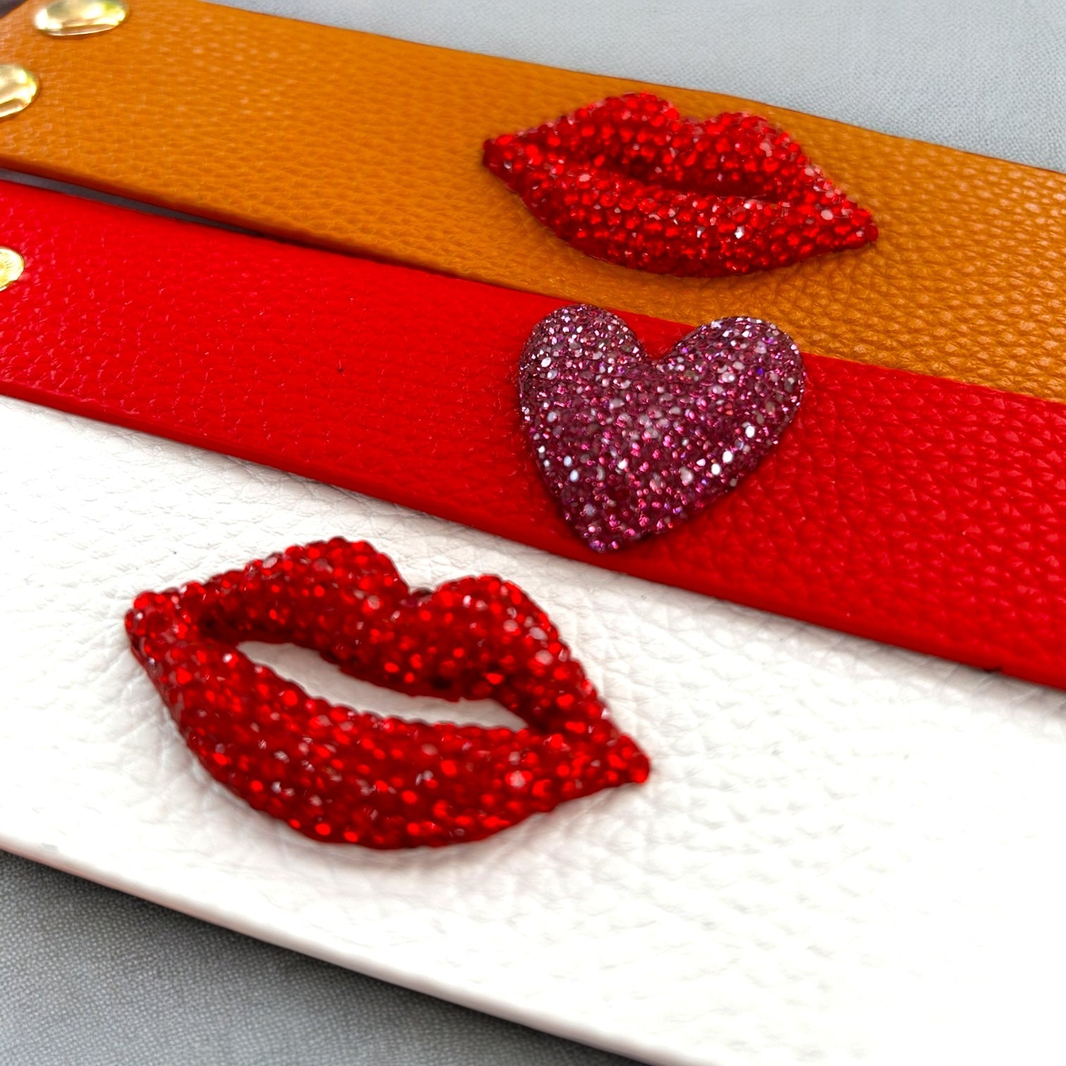 Suck My Kiss Leather Cuff (More Colours) - Bracelet