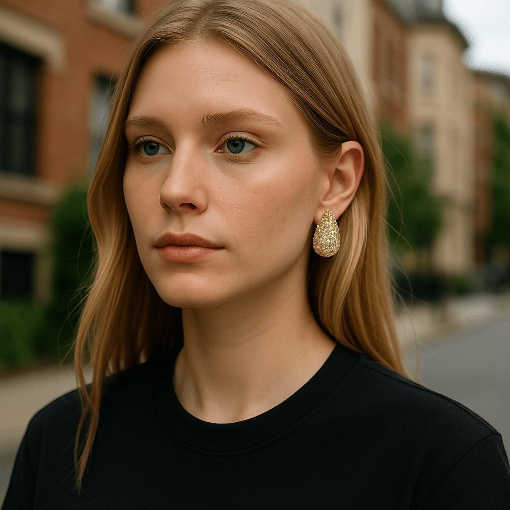Teardrop Sparkle Earrings Gold - earrings
