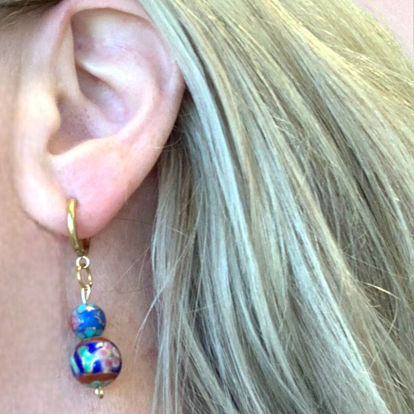 1 of 1 Orient Express Gold Vintage Earrings-