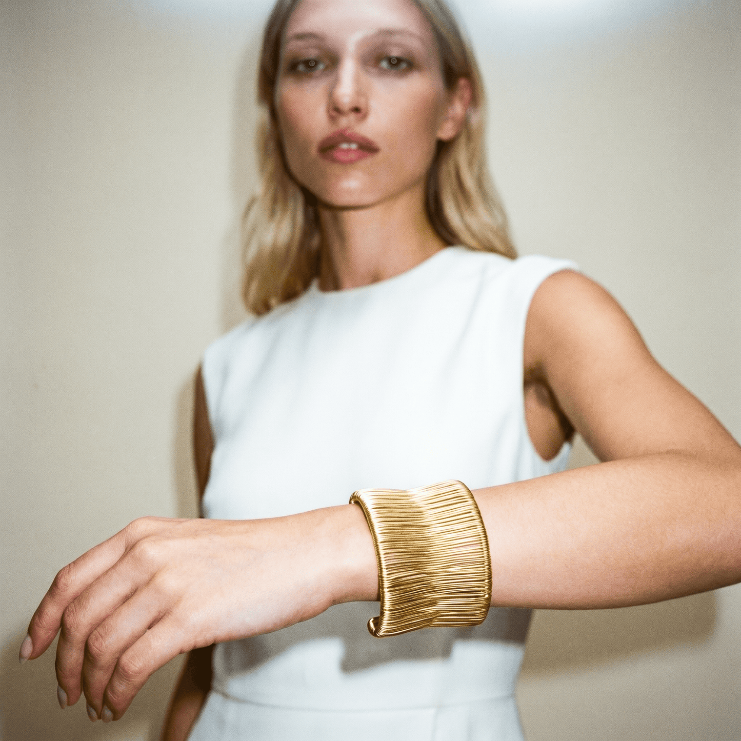 Coco Metal Gold Cuff - Bracelet