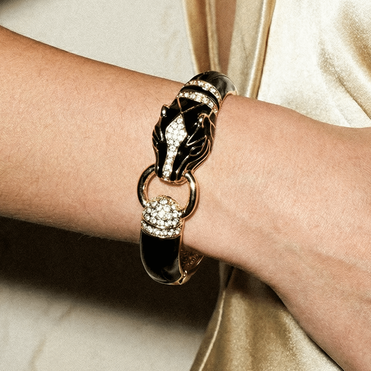 King Cuff Black and Gold Bracelet - 