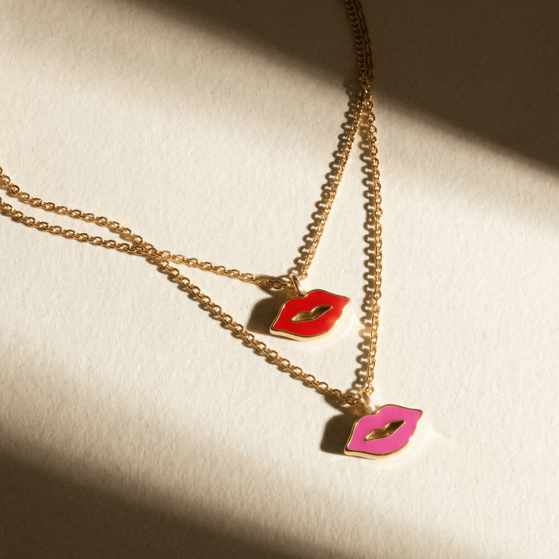 Kiss My Lips Gold Hot Pink Necklace - 