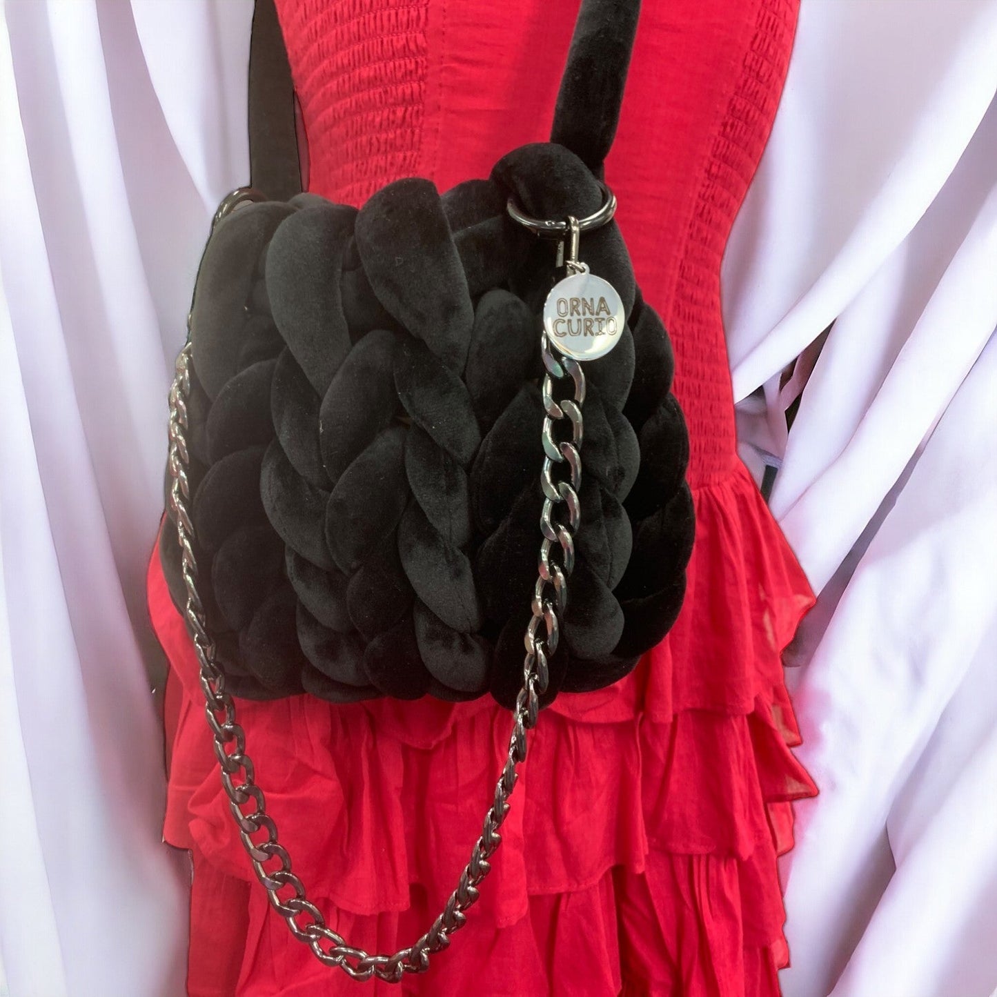 Knitted Cross Body / Shoulder Bag Classic Black-