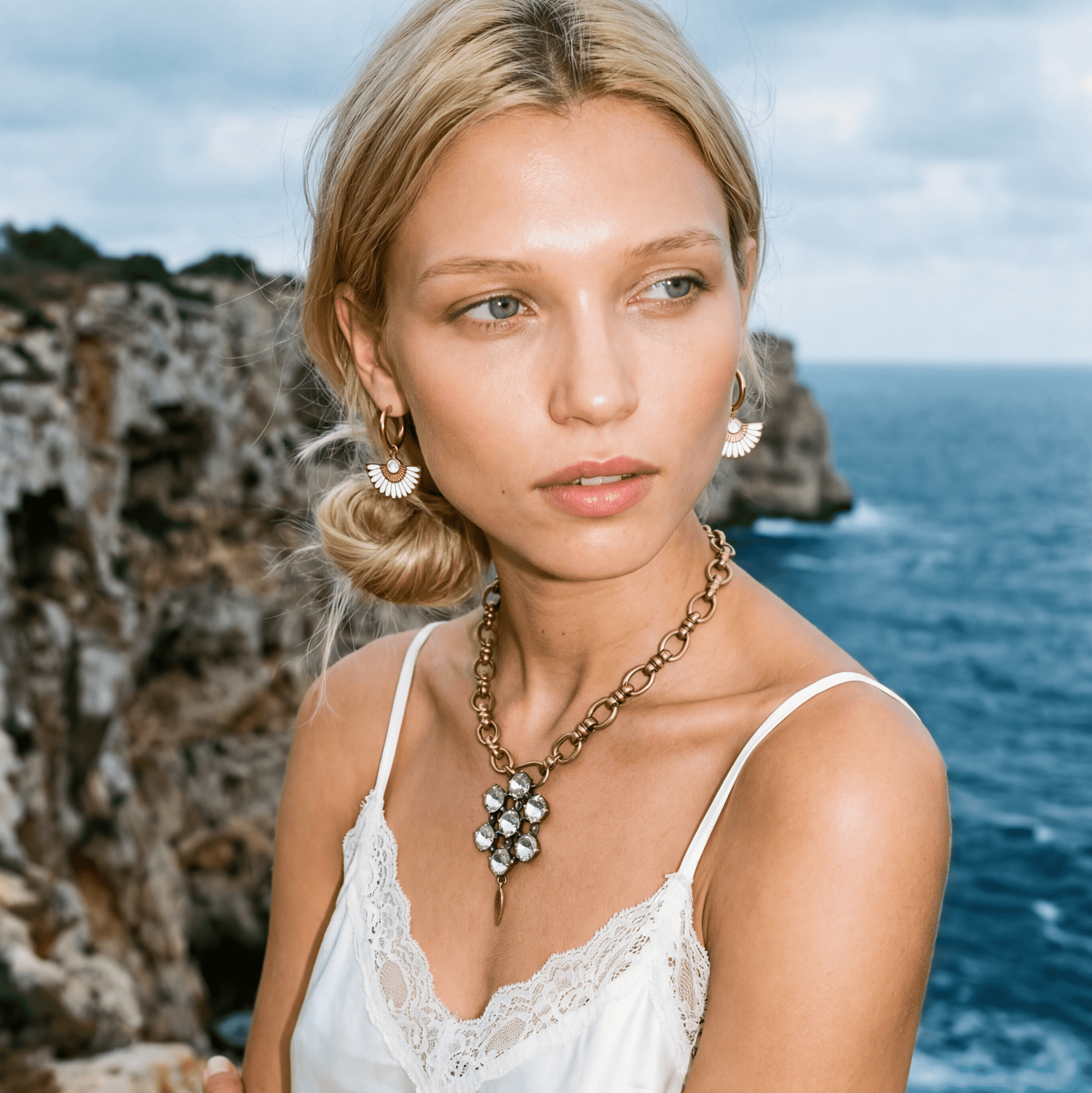 La Bamba Gold and White Earrings - 