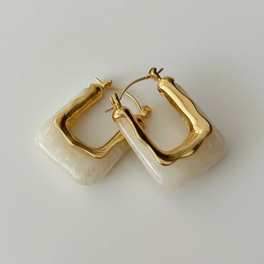 Living in the 70s Resin and Gold Earrings - earrings