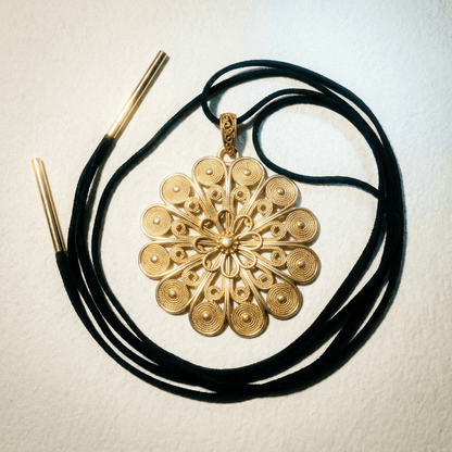 Mamacita Gold Flower Multi Adjustable Necklace - 