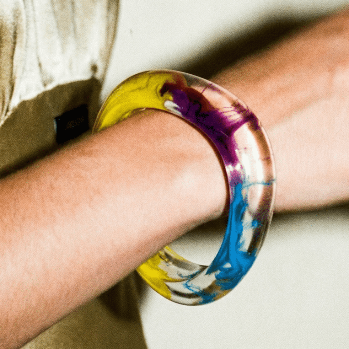 Rainbow Resin Bangle - Bracelet