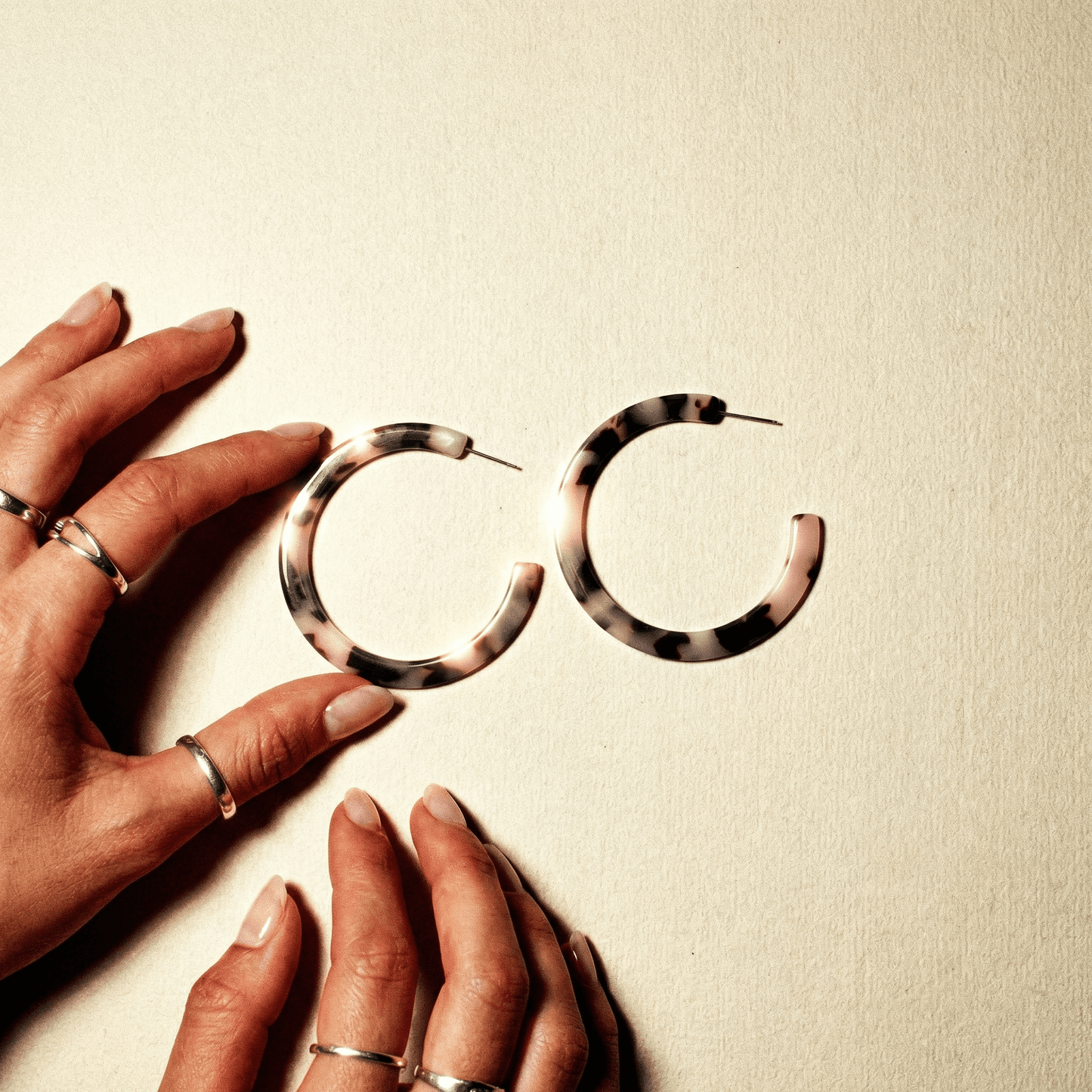 Rock With You Resin Hoop Earrings (more colours) - earrings