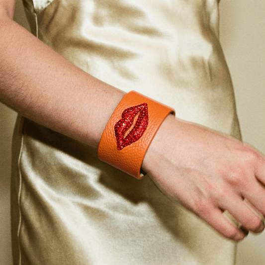 Suck My Kiss Leather Cuff (More Colours) - Bracelet