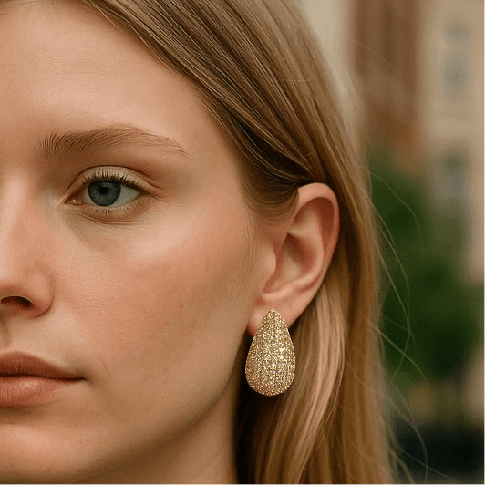 Teardrop Sparkle Earrings Gold - earrings