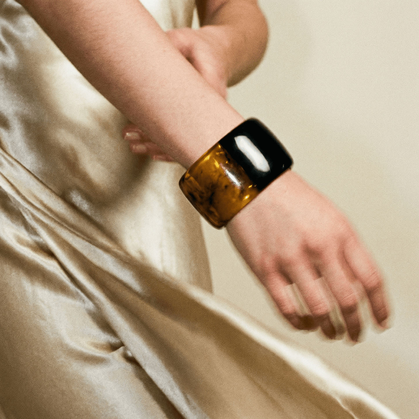The Bangles Black Resin Cuff - Bracelet