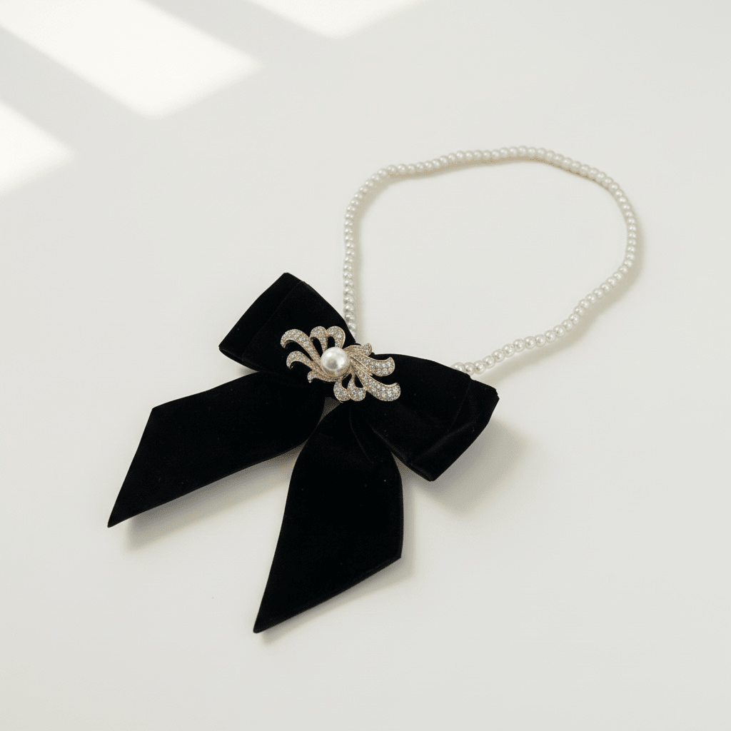 Velvet Underground Vintage Pearl Necklace and Brooch - 