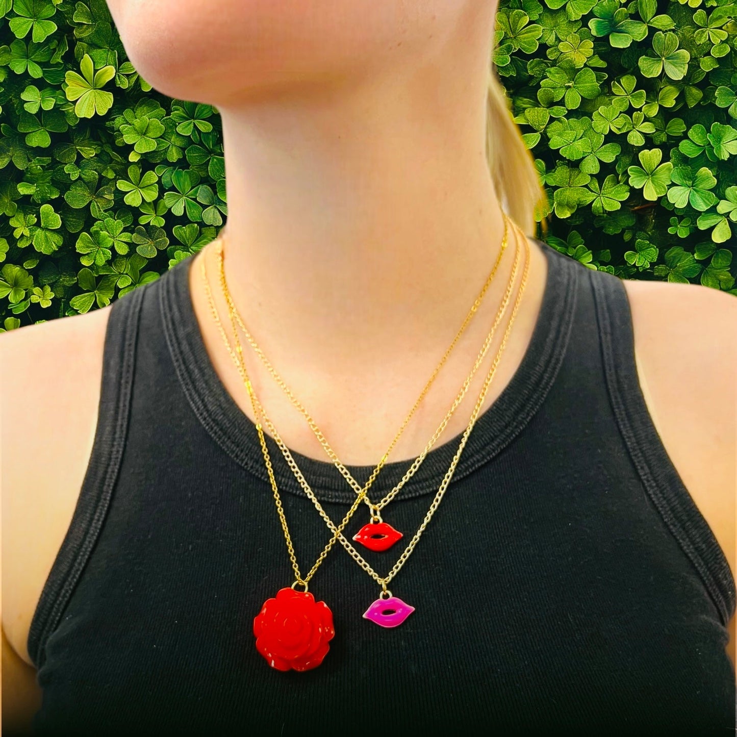 La Vie En Rose Vintage Necklace-